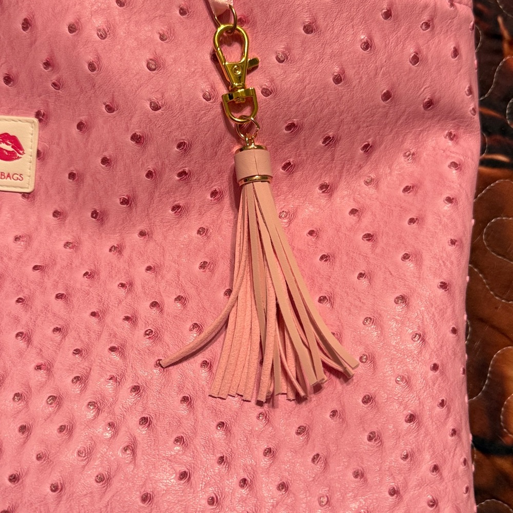 Makeup Junkie Blush Ostrich Tote Bag - Picture 5 of 5
